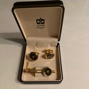 Armaldo Bassini cuff links and tie clip in original box